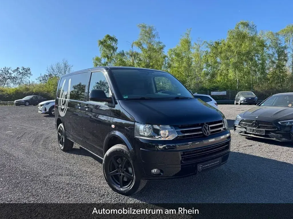 Second-hand VW T5 179 CP (131 kW) 2012 Negru Van