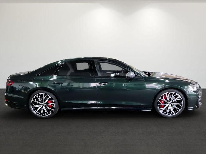 Gebraucht Audi S8 Advanced 571 PS (419 kW) 2024 Tiefgrün perleffekt individual Limousine