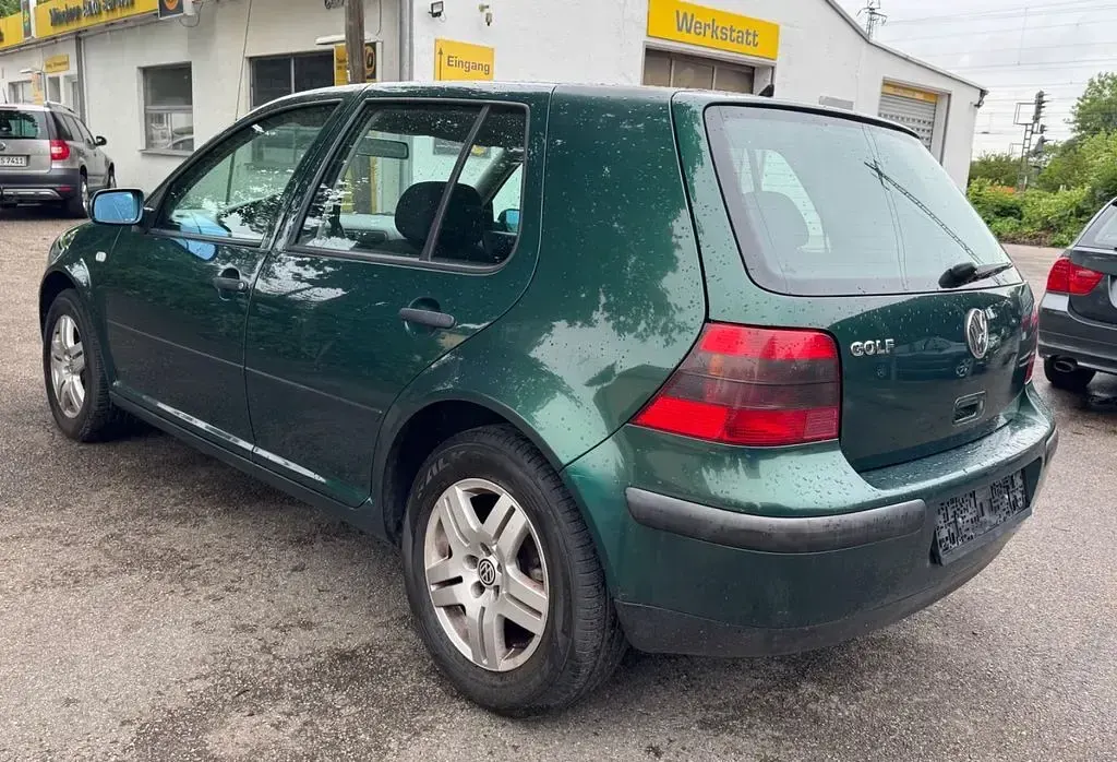 Gebraucht VW Golf IV 75 PS (55 kW) 2002 Grün Limousine