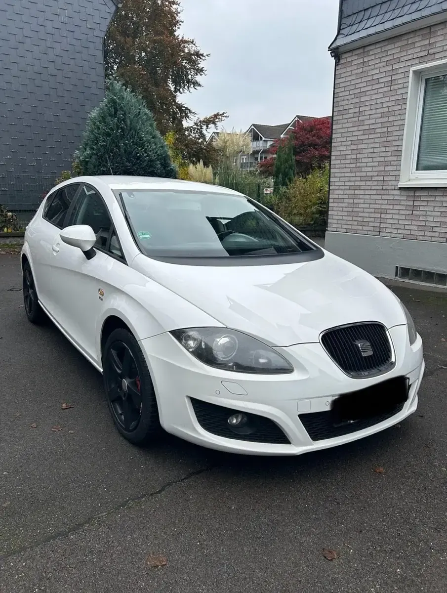 Gebraucht Seat Leon FR 160 PS (117 kW) 2011 Weiß Kleinwagen