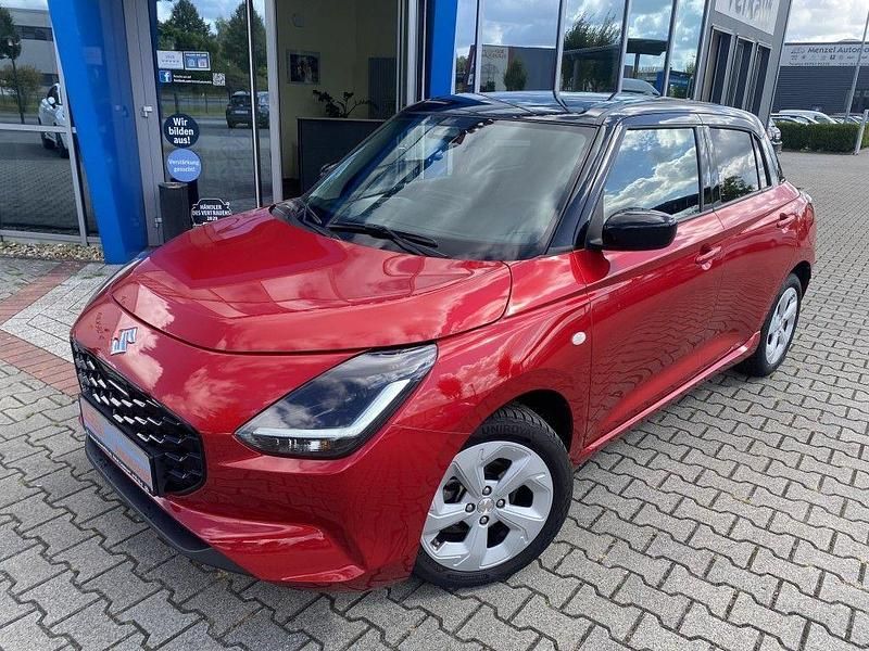 Gebraucht Suzuki Swift Comfort 83 PS (61 kW) 2025 Rot Kleinwagen