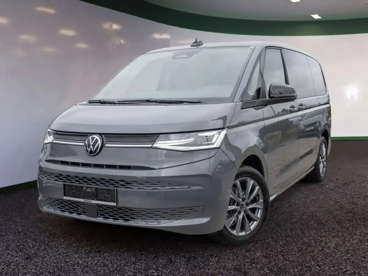 Nuova VW T7 Goal 150 CV (110 kW) 2026 Grigio Furgone