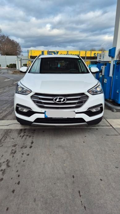 Weiß Gebraucht 2018 Hyundai Santa Fe Style SUV | 15.700 € (Superpreis) - Bild 1/4