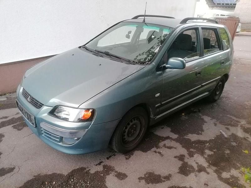 Gebraucht 2004 Mitsubishi Space Star Van / Kleinbus | 2.000 € (Fairer Preis) - Bild 1/4