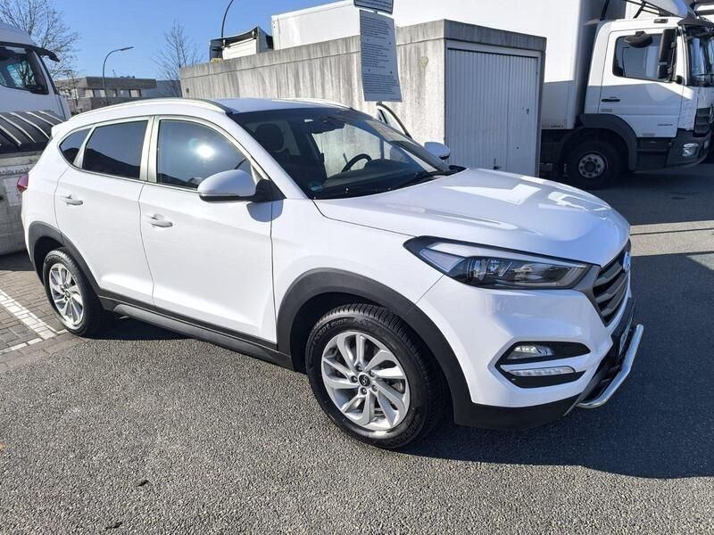 Weiß Gebraucht 2016 Hyundai Tucson Advantage SUV | 20.699 € (Etwas zu teuer) - Bild 1/4
