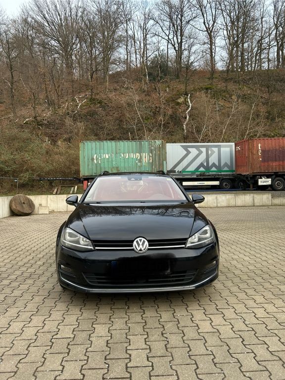 Schwarz Gebraucht 2013 VW Golf VII Highline Kombi | 8.500 € (Guter Preis) - Bild 1/4
