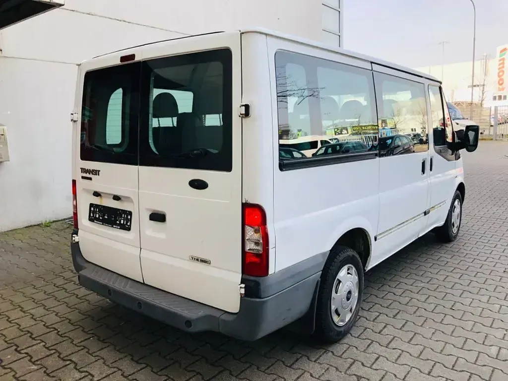 Gebraucht Ford Transit 140 PS (102 kW) 2010 Weiß Van