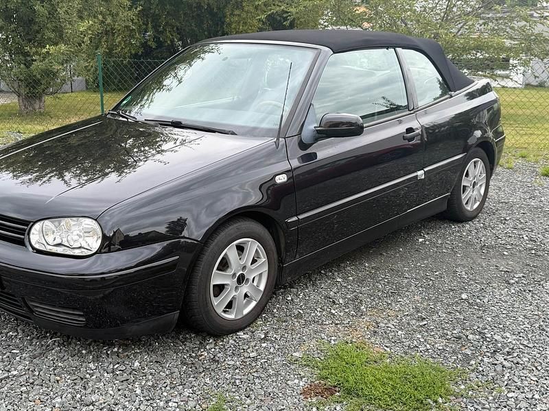 Schwarz Gebraucht 2001 VW Golf Cabriolet Cabrio | 2.999 € (Guter Preis) - Bild 1/4