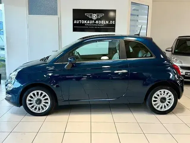 Gebraucht Fiat 500 Dolcevita 69 PS (50 kW) 2022 Blau Kleinwagen