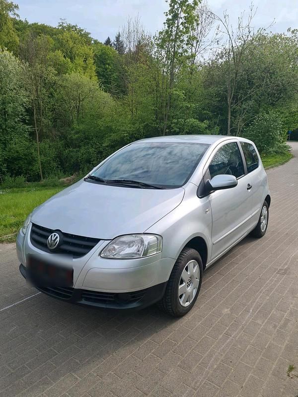 Usata VW Fox Refresh 54 CV (39 kW) 2009 Argento Utilitaria