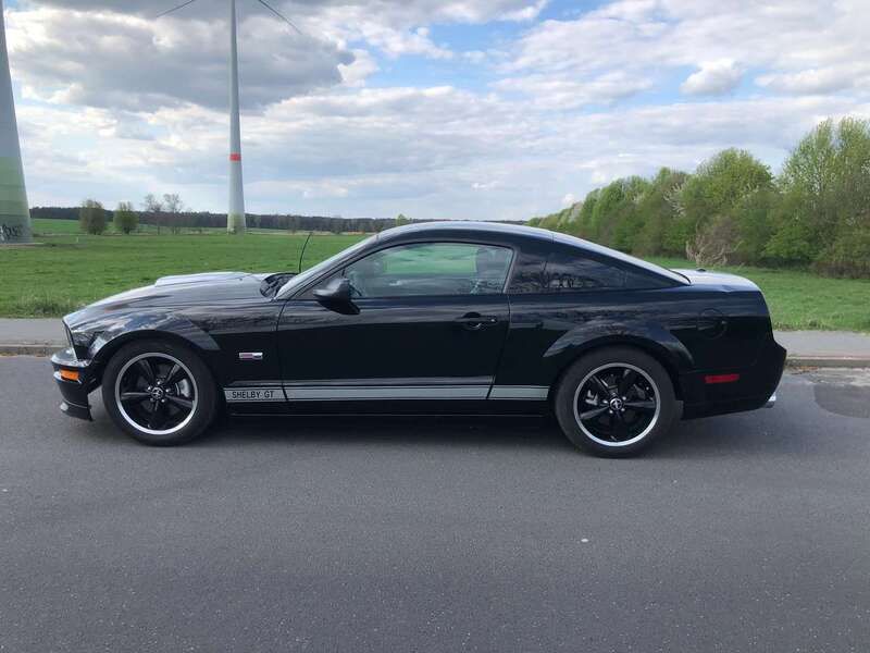 Schwarz Gebraucht 2007 Ford Mustang GT Coupé | 28.500 € - Bild 1/4