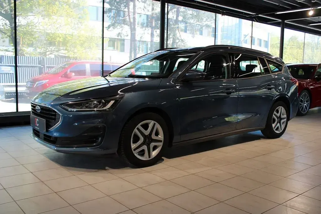 Gebraucht Ford Focus Cool & Connect 120 PS (88 kW) 2023 Blau Limousine
