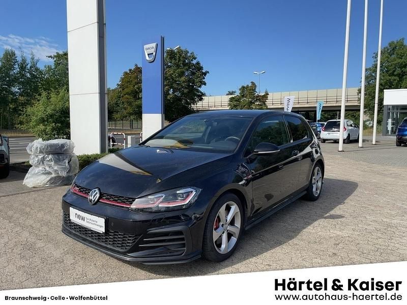 Schwarz Gebraucht 2019 VW Golf VII GTI Kleinwagen | 21.990 € (Guter Preis) - Bild 1/4