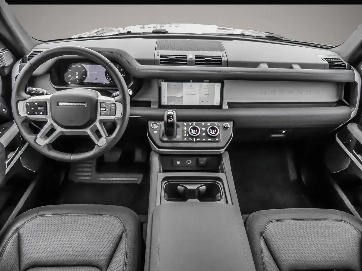 Gebraucht Land Rover Defender SE Dynamic 400 PS (294 kW) 2023 Manufacturer SUV