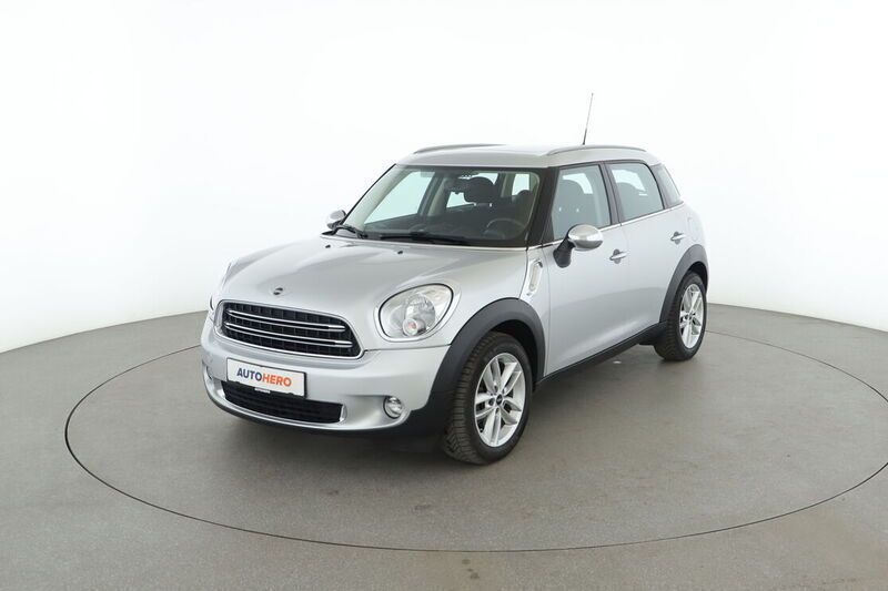 Silber Gebraucht 2016 Mini One Countryman SUV | 11.490 € (Etwas zu teuer) - Bild 1/4