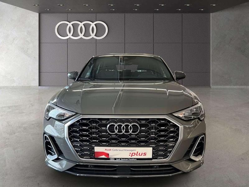Gebraucht Audi Q3 S-Line 150 PS (110 kW) 2024 Chronosgrau metallic/chronosgr SUV