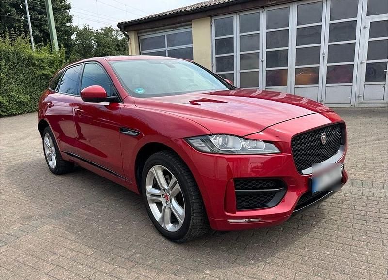Rot Gebraucht 2019 Jaguar F-Pace R-Sport SUV | 17.500 € (Superpreis) - Bild 1/4