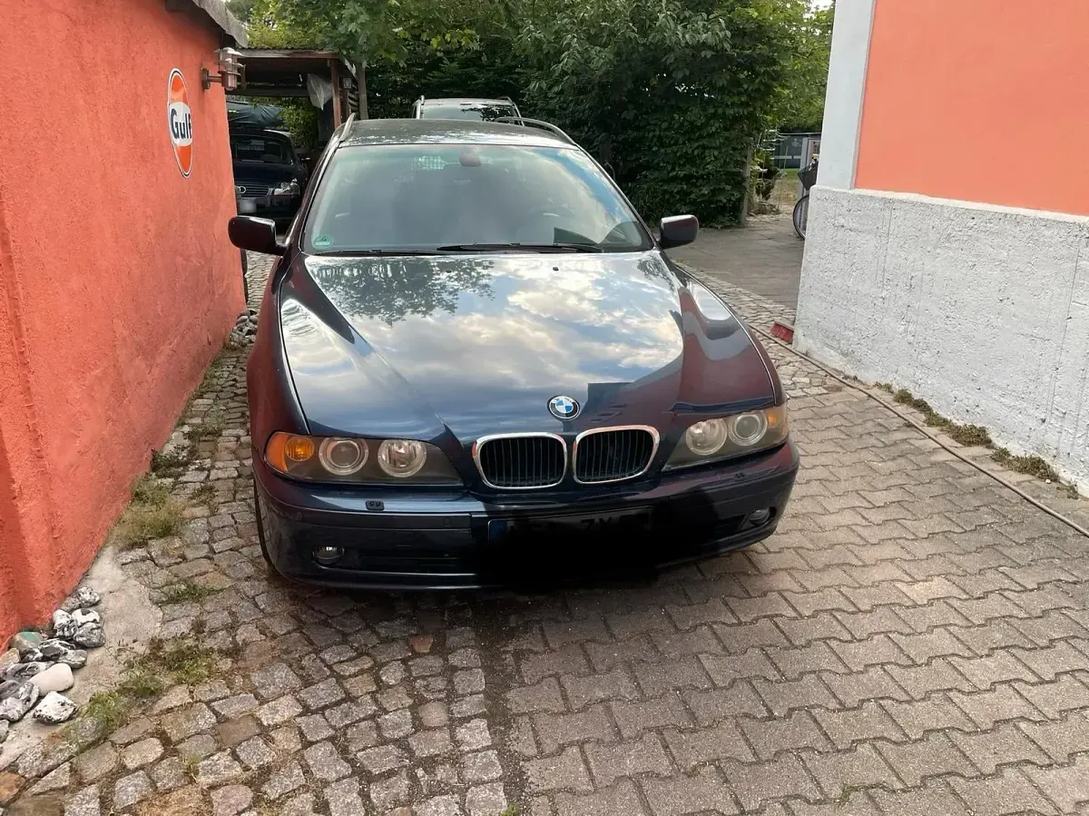 Gebraucht BMW 530 231 PS (169 kW) 2002 Blau Kombi