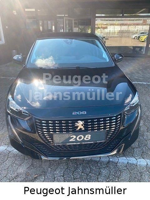 Gebraucht Peugeot 208 Active 101 PS (74 kW) 2023 Schwarz Kleinwagen