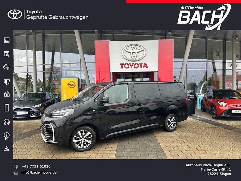 Schwarz Gebraucht 2024 Toyota Proace Verso Team Kombi | 43.890 € (Etwas zu teuer) - Bild 1/4