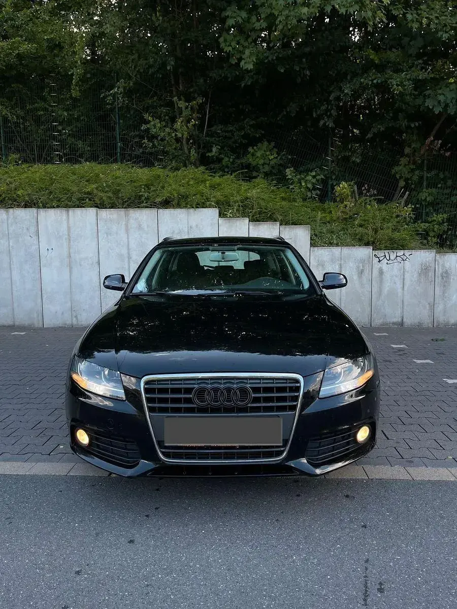 Gebraucht Audi A4 Ambiente 165 PS (121 kW) 2010 Schwarz Kombi