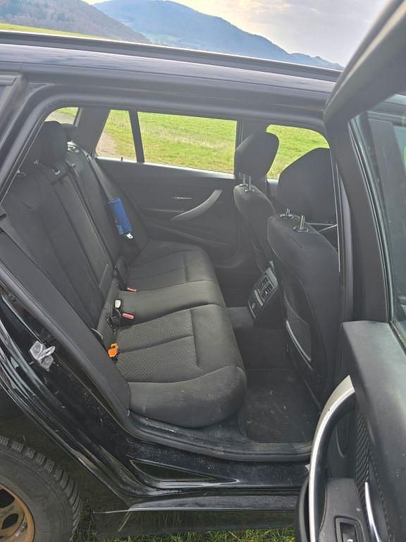 Gebraucht BMW 320 190 PS (139 kW) 2017 Schwarz Kombi