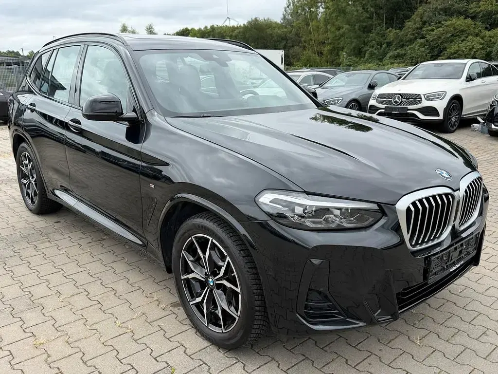 Gebraucht BMW X3 M Sport 184 PS (135 kW) 2024 Schwarz SUV