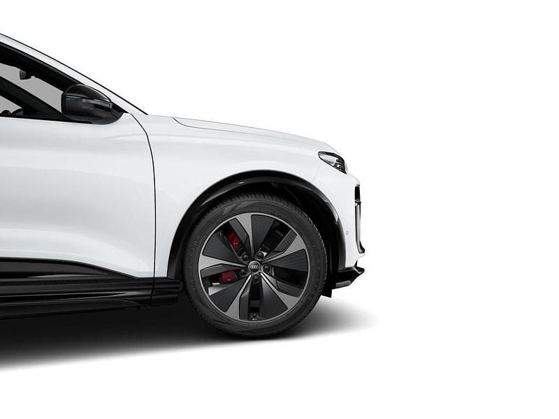 Gebraucht Audi SQ6 e-tron Sport 359 kW (489 PS) 2025 Gletscherweiß metallic SUV