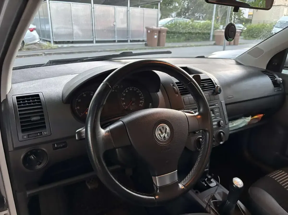 Gebraucht VW Polo Comfortline 80 PS (58 kW) 2009 Kleinwagen