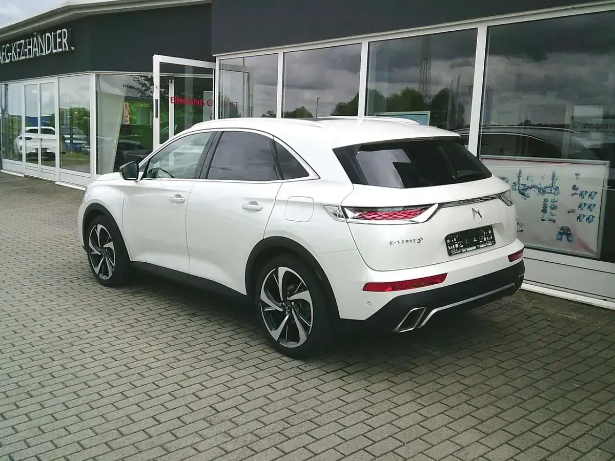 Gebraucht DS Automobiles DS7 Crossback Rivoli 200 PS (147 kW) 2022 Weiss perlmut SUV
