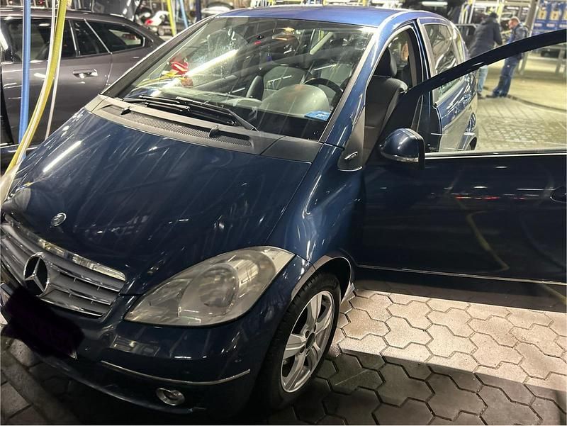 Gebraucht Mercedes A150 95 PS (69 kW) 2008 Blau Kleinwagen