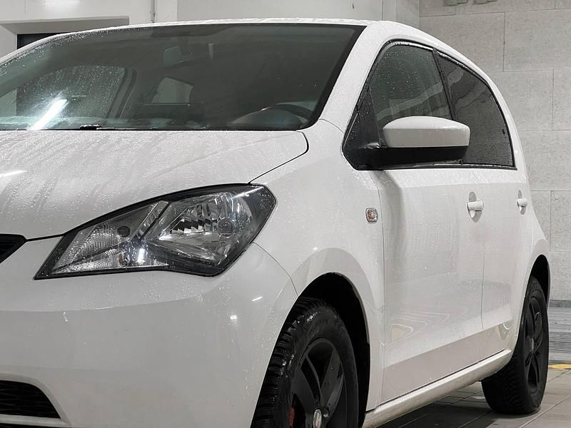 Second-hand Seat Mii 68 CP (50 kW) 2013 Alb Hatchback
