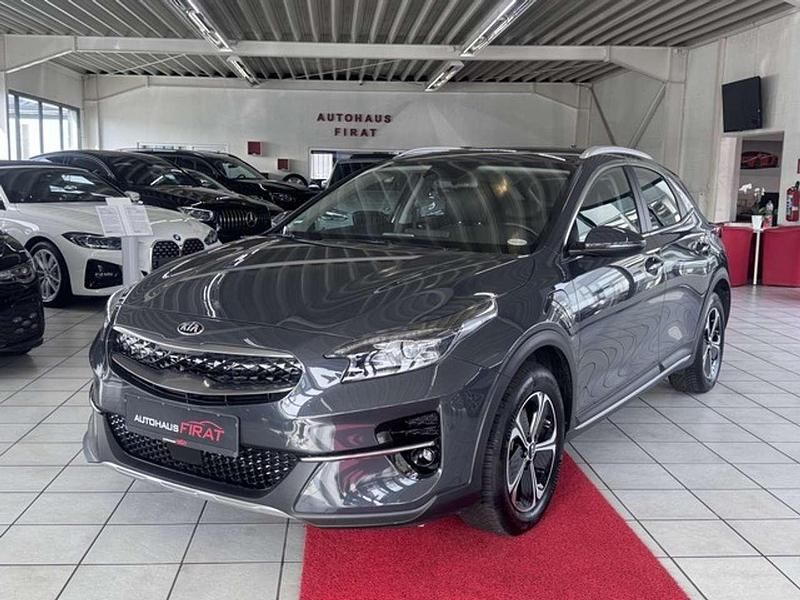 Gebraucht Kia XCeed Spirit 105 PS (77 kW) 2021 Grau SUV
