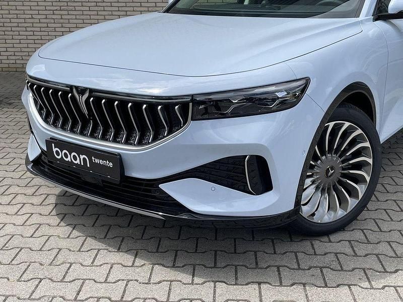 Neu Voyah Free 359 kW (489 PS) 2025 Blau SUV