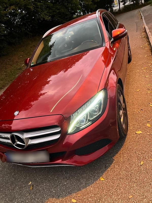 Rot Gebraucht 2016 Mercedes C180 Kombi | 13.500 € (Guter Preis) - Bild 1/4