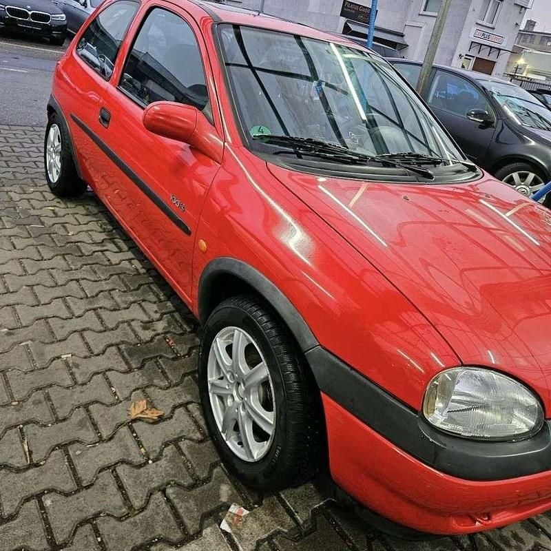 Gebraucht Opel Corsa 69 PS (50 kW) 2000 Limousine