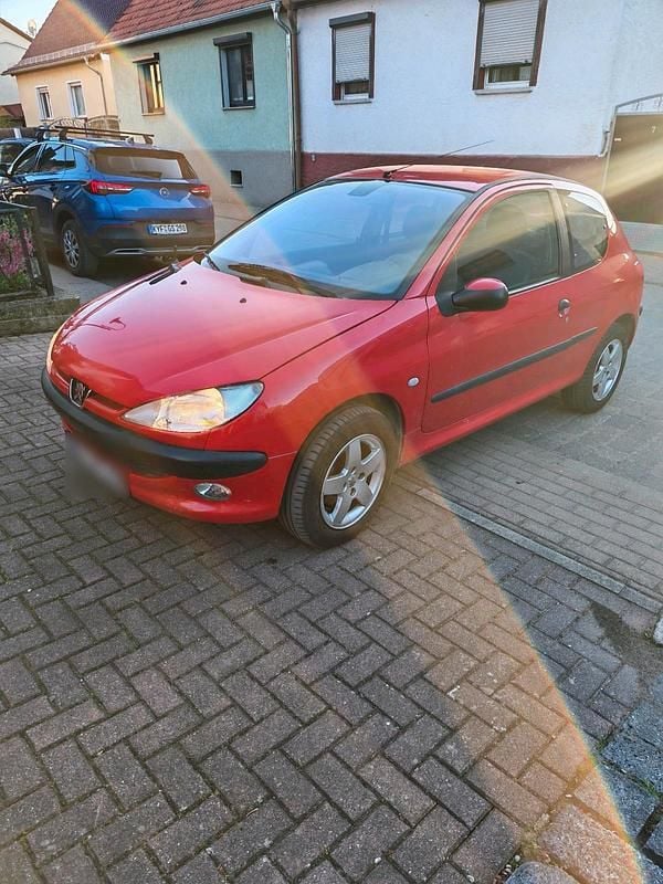 Second-hand Peugeot 206 90 CP (66 kW) 2005 Roșu Coupe