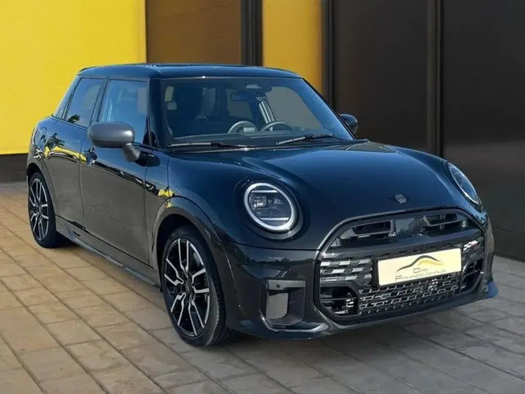 Gebraucht Mini John Cooper Works 156 PS (114 kW) 2025 Schwarz Kleinwagen