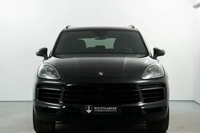 Gebraucht Porsche Cayenne S Chrono 441 PS (324 kW) 2018 Schwarz SUV