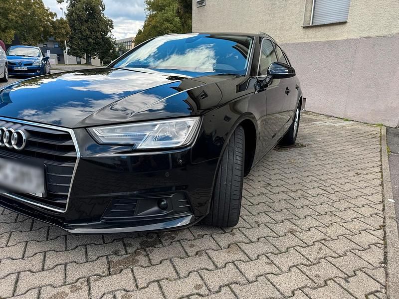Schwarz Gebraucht 2017 Audi A4 Kombi | 11.800 € (Superpreis) - Bild 1/4