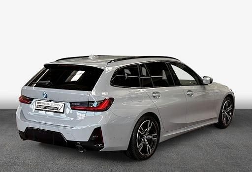 Gebraucht BMW 320 Performance 184 PS (135 kW) 2024 Grau Kombi