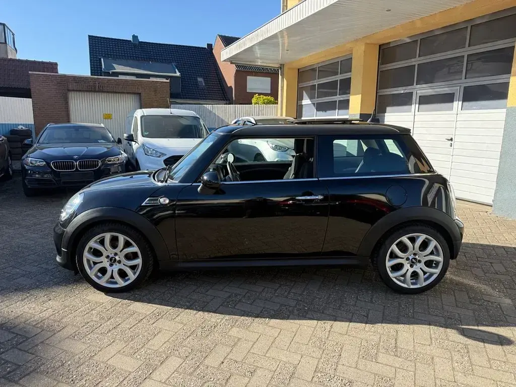 Usado Mini One D 90 CV (66 kW) 2013 Negro Utilitario
