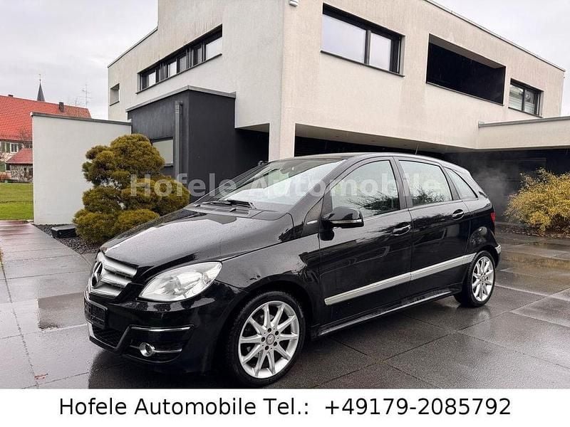 Schwarz Gebraucht 2010 Mercedes B160 Van / Kleinbus | 3.950 € (Superpreis) - Bild 1/4