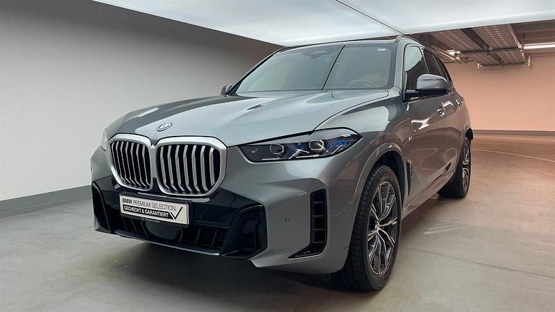 Skyscraper grau metallic Gebraucht 2025 BMW X5 Comfort Edition SUV | 91.349 € - Bild 1/4