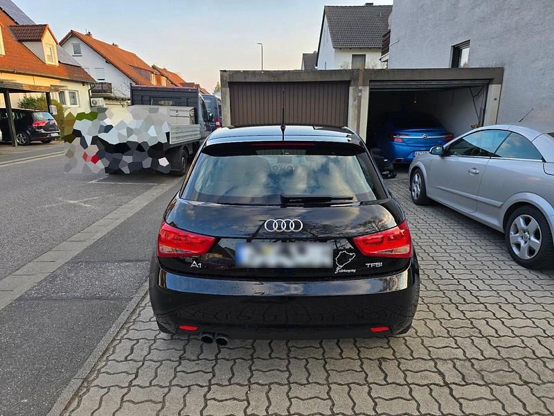 Gebraucht Audi A1 Ambition 122 PS (89 kW) 2015 Schwarz Kleinwagen