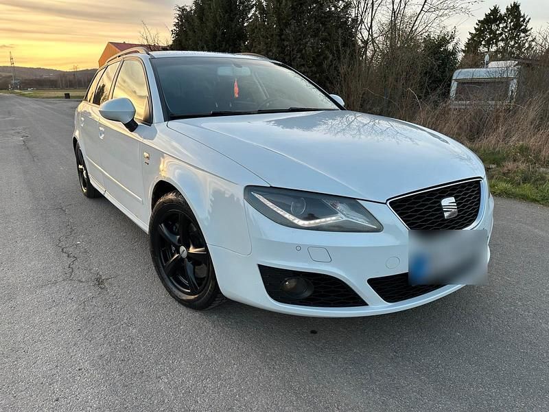 Gebraucht Seat Exeo 170 PS (125 kW) 2013 Weiß Kombi