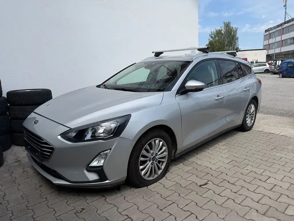Gebraucht Ford Focus Titanium 120 PS (88 kW) 2020 Limousine