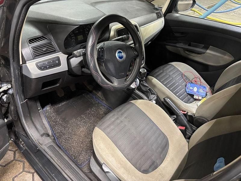 Gebraucht Fiat Punto Dynamic 60 PS (44 kW) 2006 Schwarz Kleinwagen