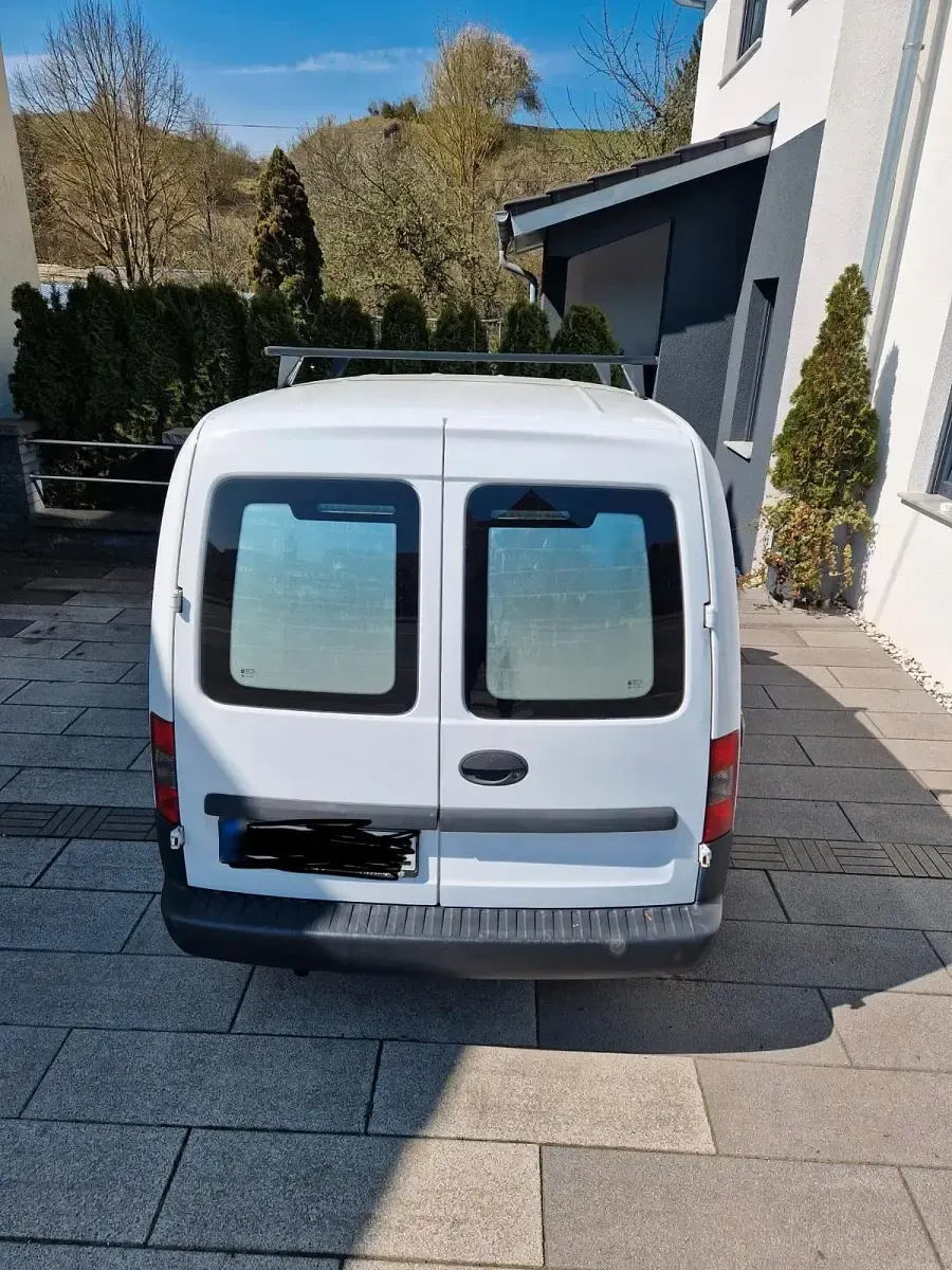 Gebraucht Opel Combo 75 PS (55 kW) 2011 Weiß Van / Kleinbus