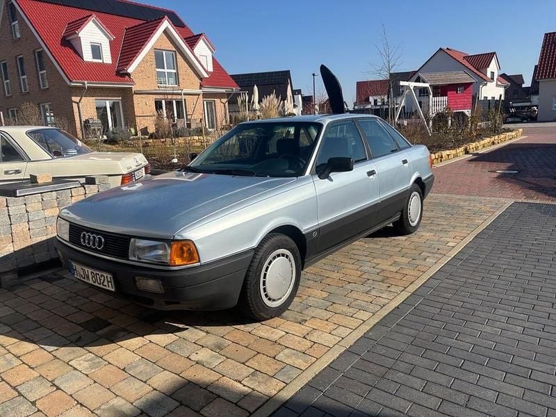 Gebraucht Audi 80 90 PS (66 kW) 1989 Blau Limousine